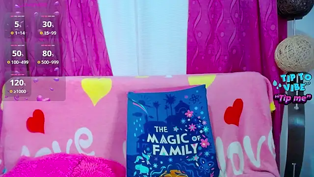 Snapshot of CiaraaSweet chatting on November 11, 2025, 1:22 am CiaraaSweet online show from November 11, 2025, 1:22 am