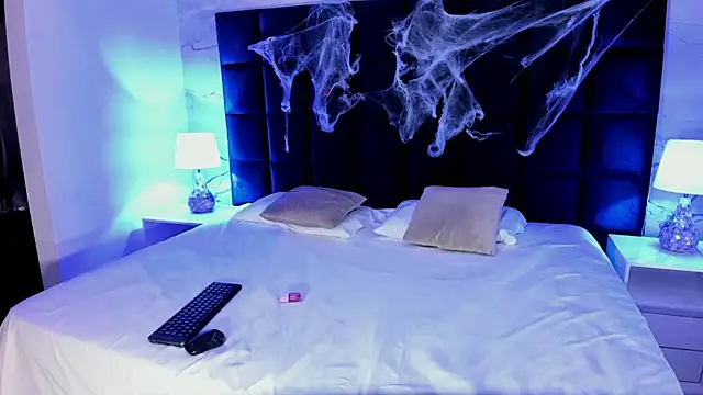 Snapshot of Maddysex_ chatting on October 6, 2025, 11:44 am Maddysex online show from October 6, 2025, 11:44 am