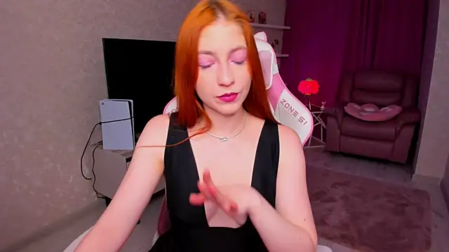 Snapshot of _FireInMySoul_ chatting on February 13, 2026, 7:25 pm FireInMySoul online show from February 13, 2026, 7:25 pm