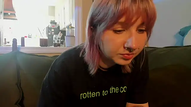 LedaBun online show from March 11, 2026, 4:12 pm