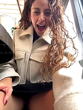 alana15 online show from October 8, 2025, 9:26 pm