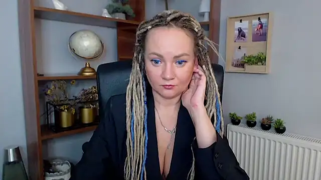 Snapshot of KayaMagic chatting on January 22, 2025, 5:49 pm KayaMagic online show from January 22, 2025, 5:49 pm