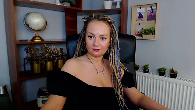 Snapshot of KayaMagic chatting on January 30, 2025, 6:21 pm KayaMagic online show from January 30, 2025, 6:21 pm