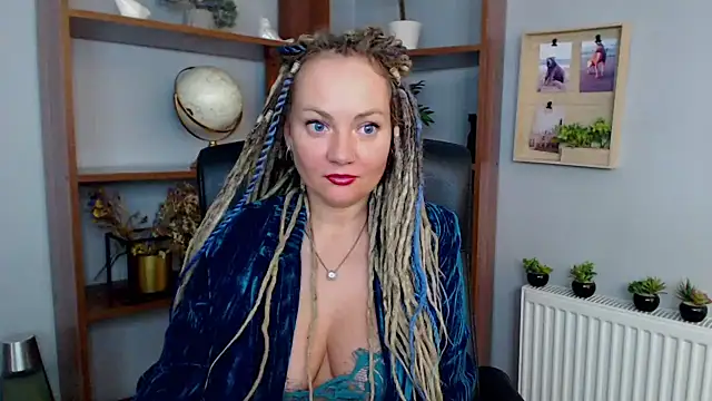 Snapshot of KayaMagic chatting on February 12, 2025, 5:16 pm KayaMagic online show from February 12, 2025, 5:16 pm