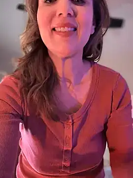 Snapshot of MaiseKnox chatting on January 16, 2025, 9:51 pm MaiseKnox online show from January 16, 2025, 9:51 pm