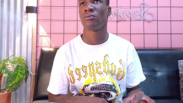 Snapshot of martin_killer chatting on January 19, 2026, 1:09 am martin killer online show from January 19, 2026, 1:09 am