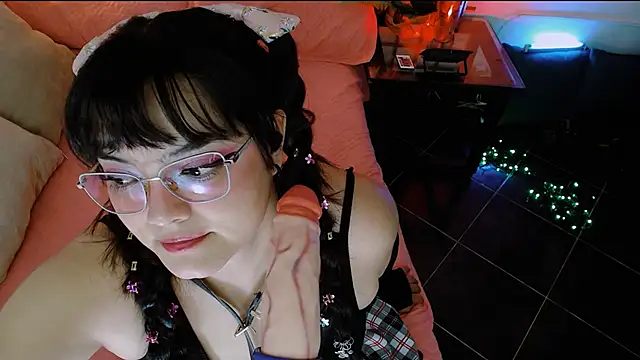 alexa11  online show from March 20, 2025, 6:31 pm