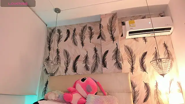 Vivi prinncess online show from November 30, 2025, 12:00 am