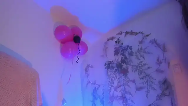 Sammysammy  online show from January 14, 2026, 10:19 am