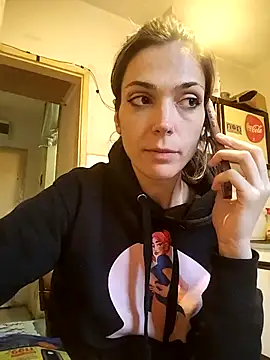 JoLeNe27 online show from April 8, 2026, 5:03 pm