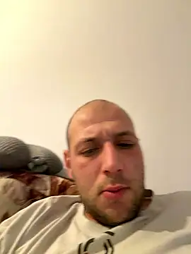 Snapshot of Flakka95 chatting on January 16, 2026, 7:18 pm Flakka95 online show from January 16, 2026, 7:18 pm