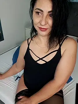 charrlote love online show from June 11, 2026, 3:03 am