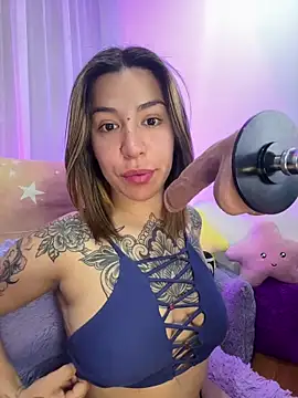  antonella dreamss online show from November 12, 2025, 5:55 am