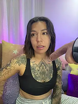  antonella dreamss online show from March 25, 2026, 11:42 am