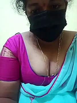 teddy-143 online show from November 9, 2025, 6:12 pm