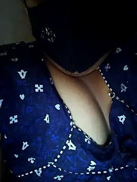 Snapshot of teddy-143 chatting on April 20, 2026, 8:39 am teddy-143 online show from April 20, 2026, 8:39 am