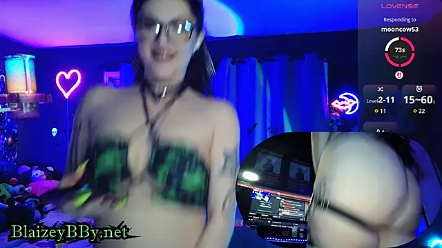 BlaizeyBBy online show from March 22, 2025, 9:34 am