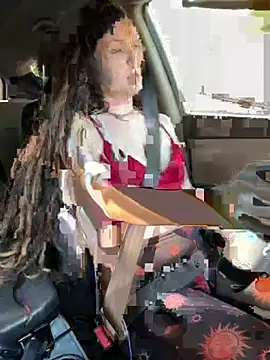 BlaizeyBBy online show from September 22, 2025, 11:55 pm