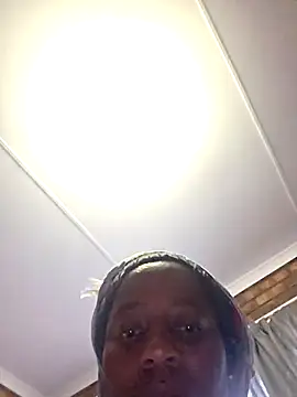 Galcraze online show from September 29, 2025, 5:47 am