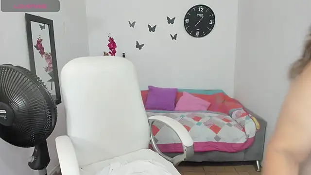 stepmother 105 online show from April 9, 2026, 5:08 pm