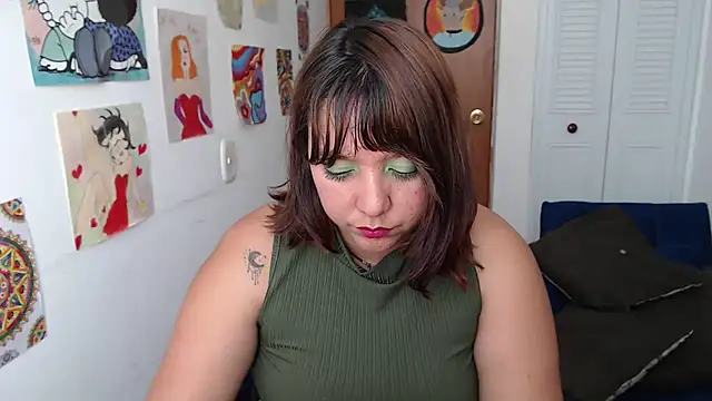 soynanabela28 online show from February 27, 2026, 4:51 pm