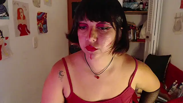 soynanabela28 online show from September 24, 2025, 11:21 pm