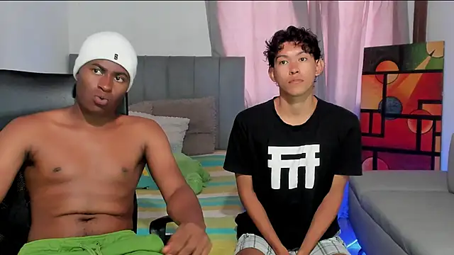 CrissBrownxxx online show from April 19, 2026, 4:52 pm