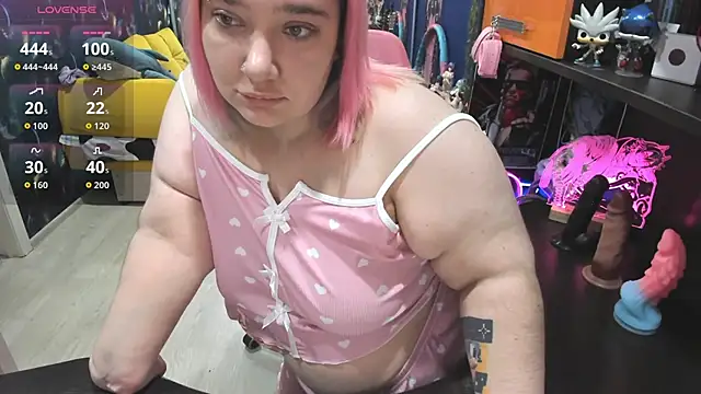 Snapshot of Softie_Sofy chatting on November 9, 2025, 3:10 am Softie Sofy online show from November 9, 2025, 3:10 am