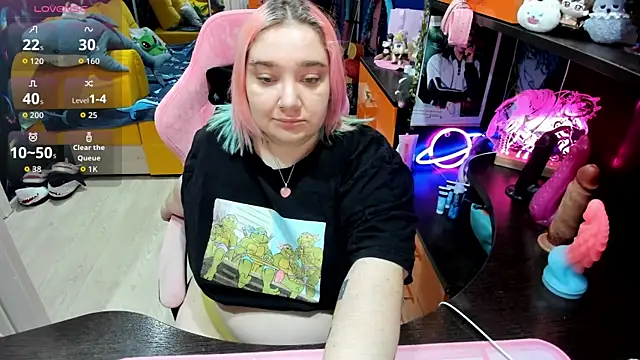 Snapshot of Softie_Sofy chatting on February 24, 2026, 2:23 am Softie Sofy online show from February 24, 2026, 2:23 am