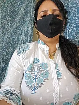Snapshot of cute-tanvi chatting on March 5, 2025, 8:21 am cute-tanvi online show from March 5, 2025, 8:21 am