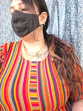 Snapshot of cute-tanvi chatting on March 6, 2025, 1:48 am cute-tanvi online show from March 6, 2025, 1:48 am