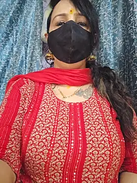 cute-tanvi online show from June 15, 2026, 12:22 am
