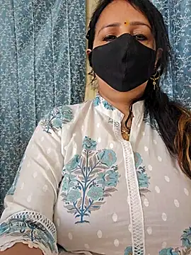 Snapshot of cute-tanvi chatting on March 5, 2025, 4:34 am cute-tanvi online show from March 5, 2025, 4:34 am