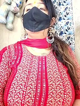 cute-tanvi online show from April 1, 2026, 1:51 am