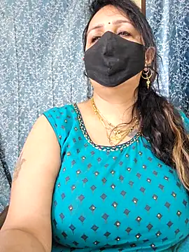 Snapshot of cute-tanvi chatting on March 8, 2025, 1:28 am cute-tanvi online show from March 8, 2025, 1:28 am