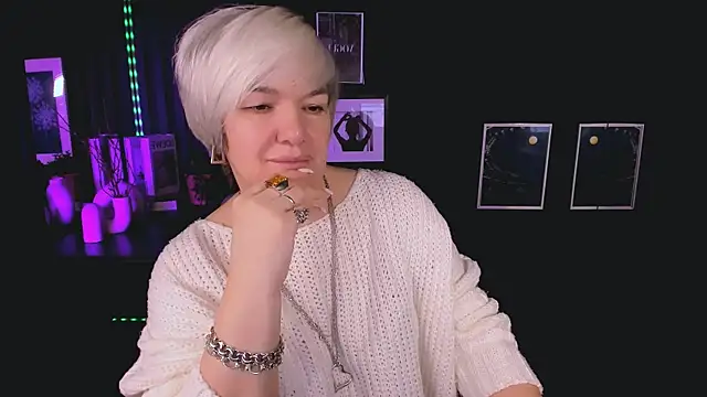 Snapshot of CarmenSoft chatting on February 7, 2026, 9:01 pm CarmenSoft online show from February 7, 2026, 9:01 pm