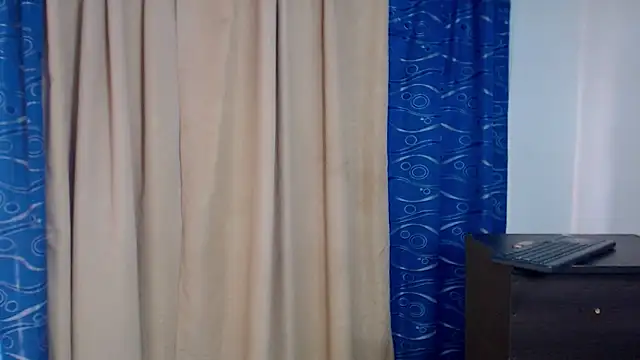 Snapshot of ares_sexxx chatting on March 22, 2025, 2:58 pm ares sexxx online show from March 22, 2025, 2:58 pm