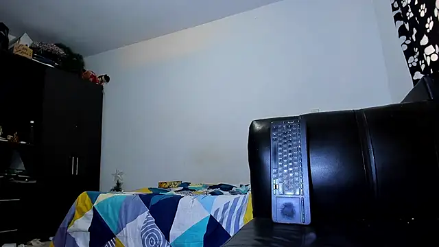 Snapshot of ares_sexxx chatting on November 23, 2025, 9:14 pm ares sexxx online show from November 23, 2025, 9:14 pm