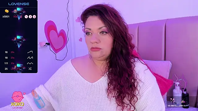 pamela dimantis  online show from March 8, 2025, 4:01 am