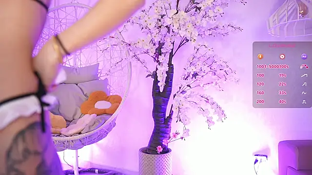 DalahiaRush online show from March 12, 2025, 11:32 am