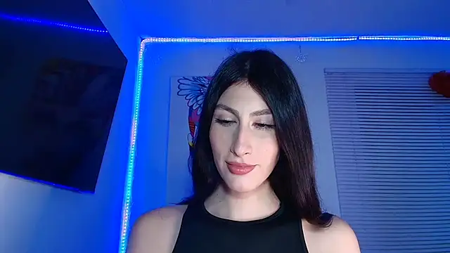 valeria gonzales  online show from October 9, 2025, 11:38 pm