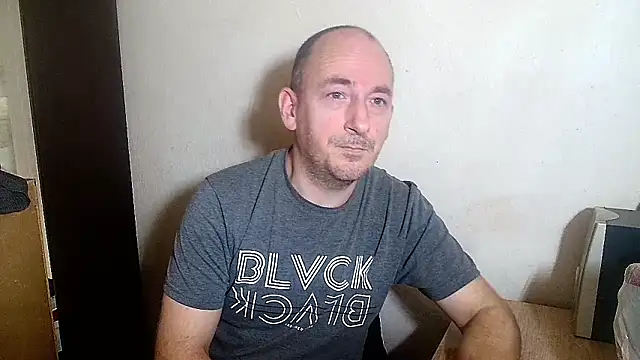 Johan   Barker online show from February 12, 2026, 1:33 pm