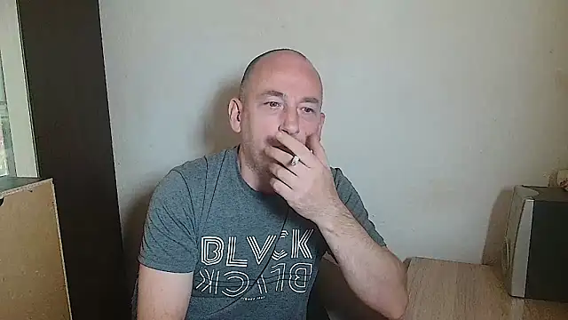 Johan   Barker online show from May 22, 2026, 10:46 am