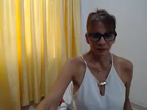 mommysexy16 online show from March 19, 2025, 9:27 pm