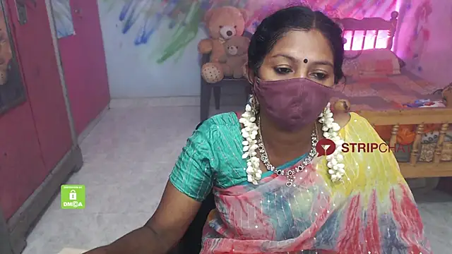 Novapol online show from October 3, 2025, 1:01 pm