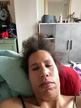 AaliyahHarris online show from April 8, 2026, 5:53 am