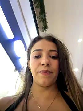 Hall 16 online show from October 7, 2025, 9:05 pm