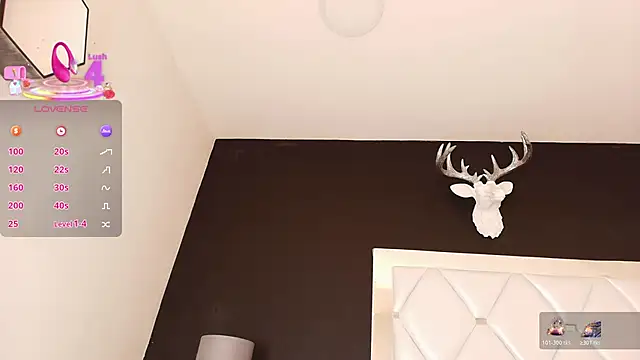 Sensual Crazy online show from November 3, 2025, 2:20 pm