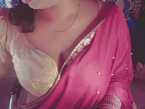 Snapshot of banglarani880 chatting on February 10, 2025, 3:57 am banglarani880 online show from February 10, 2025, 3:57 am