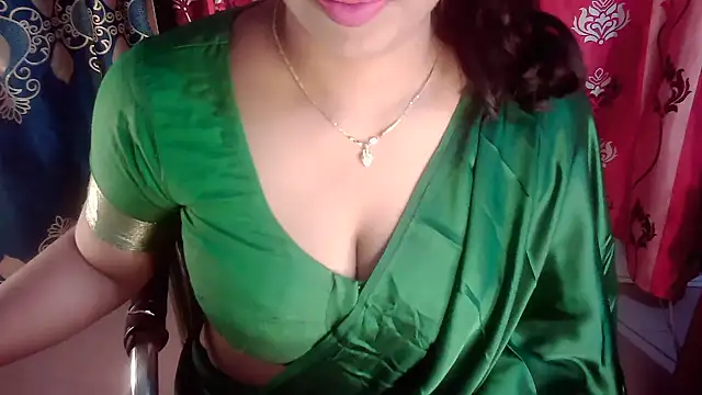 Snapshot of banglarani880 chatting on March 21, 2025, 4:51 pm banglarani880 online show from March 21, 2025, 4:51 pm